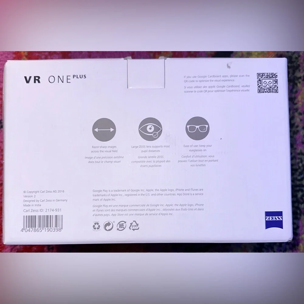 VR ONE Plus Virtual Reality